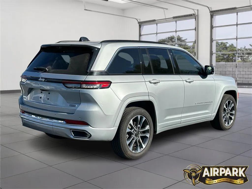 new 2025 Jeep Grand Cherokee car, priced at $65,235