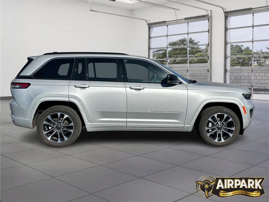 new 2025 Jeep Grand Cherokee car, priced at $65,235