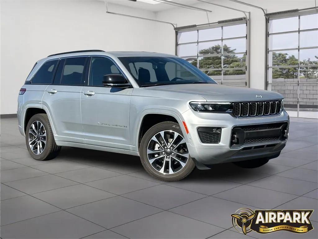 new 2025 Jeep Grand Cherokee car, priced at $65,235