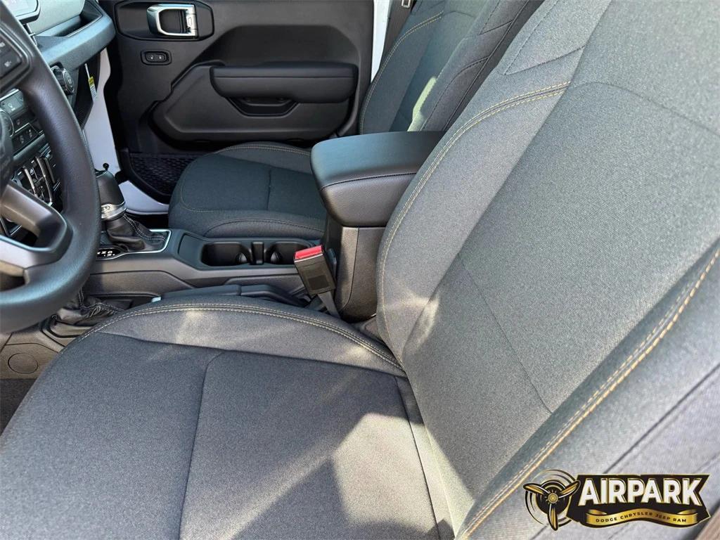 new 2026 Jeep Wrangler car, priced at $44,855