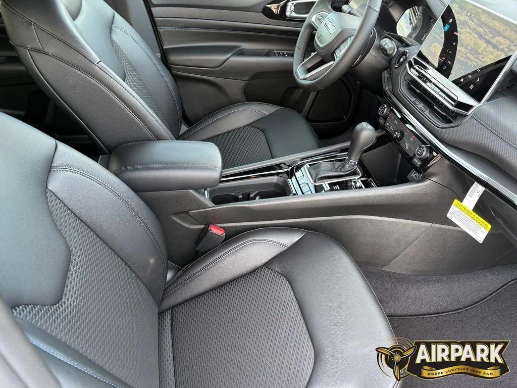 new 2026 Jeep Compass car, priced at $33,580