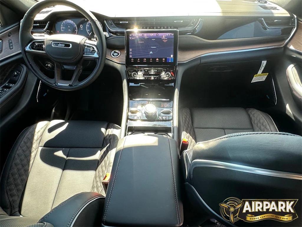 new 2025 Jeep Grand Cherokee car, priced at $71,045