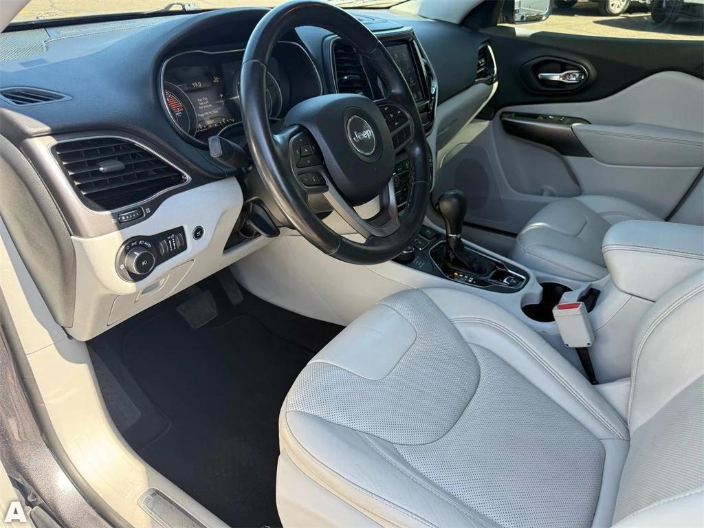 used 2019 Jeep Cherokee car, priced at $13,951