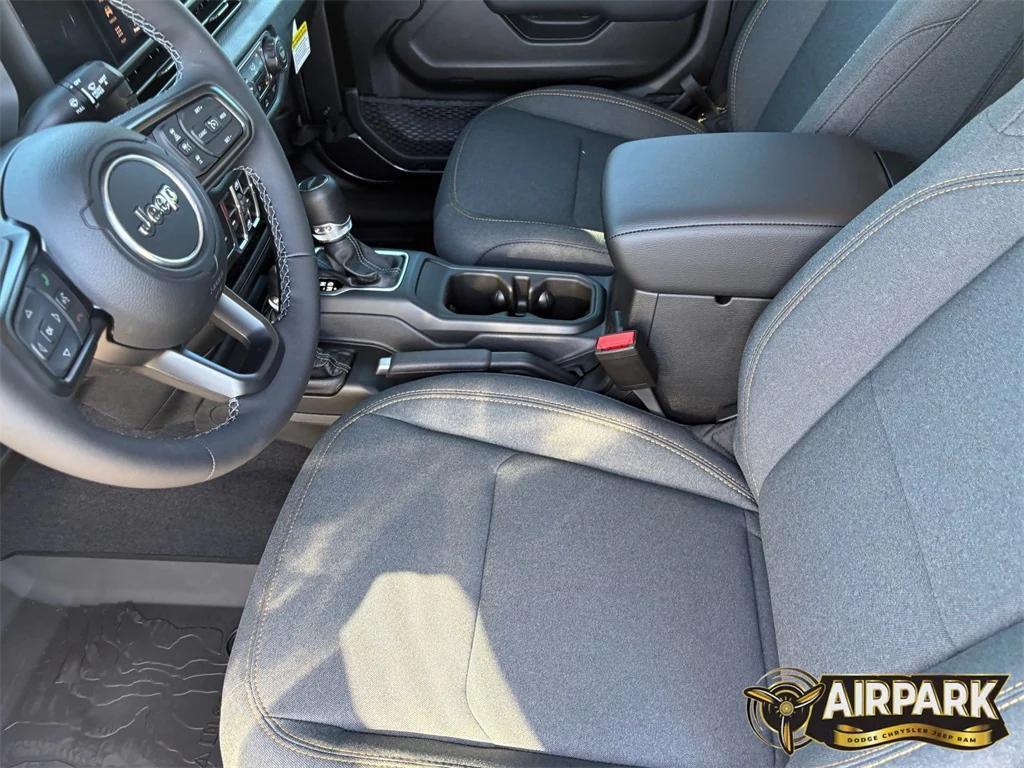 new 2025 Jeep Gladiator car, priced at $51,940