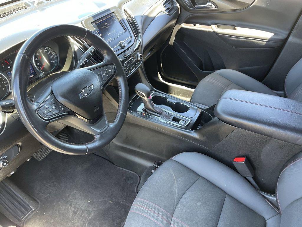 used 2022 Chevrolet Equinox car, priced at $21,076