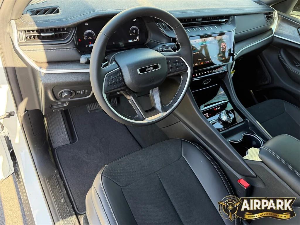 new 2026 Jeep Grand Cherokee car, priced at $47,430