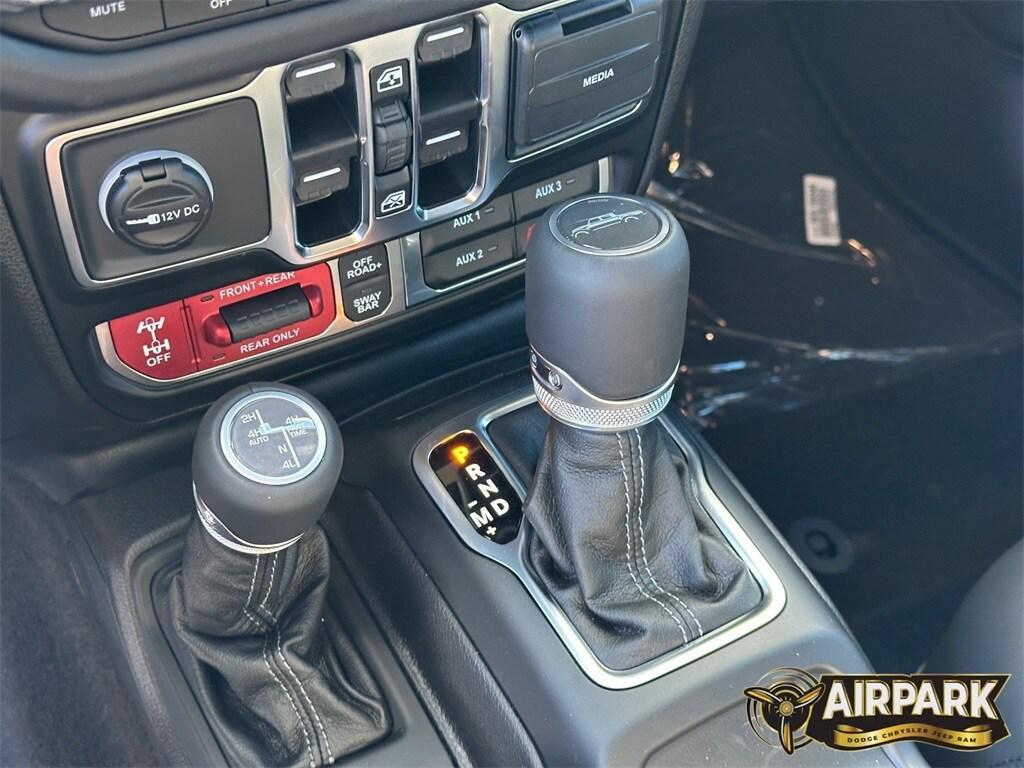 new 2025 Jeep Gladiator car, priced at $66,475