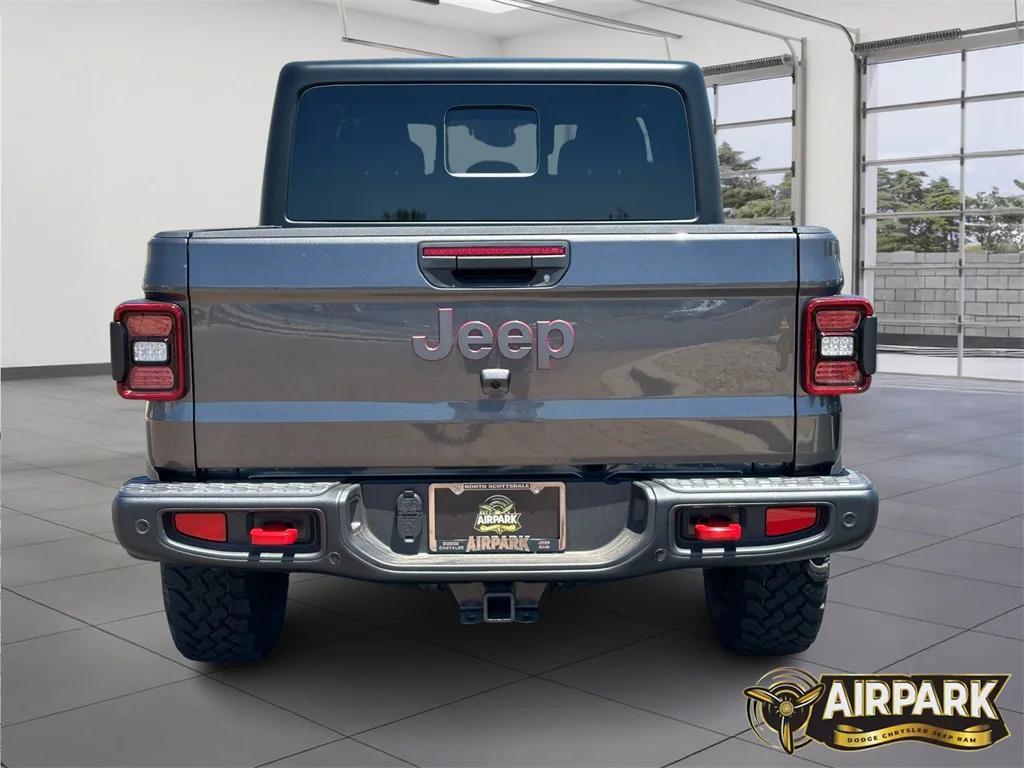 new 2025 Jeep Gladiator car, priced at $63,160