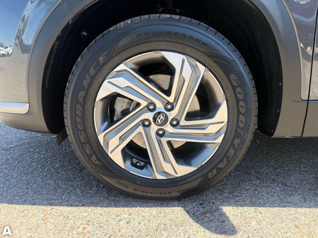 used 2023 Hyundai Santa Fe car, priced at $21,968