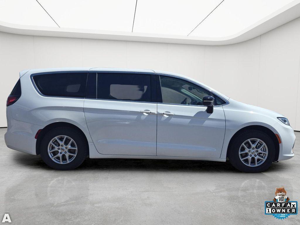 used 2024 Chrysler Pacifica car, priced at $24,498