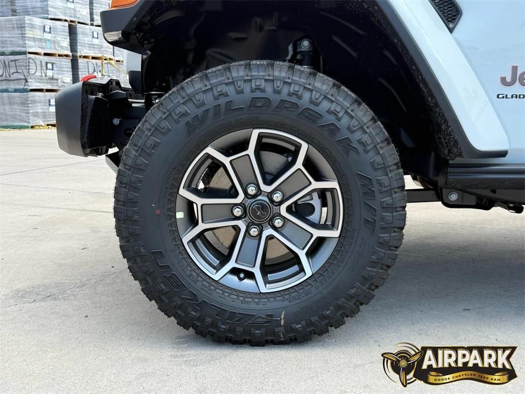 new 2025 Jeep Gladiator car, priced at $64,335