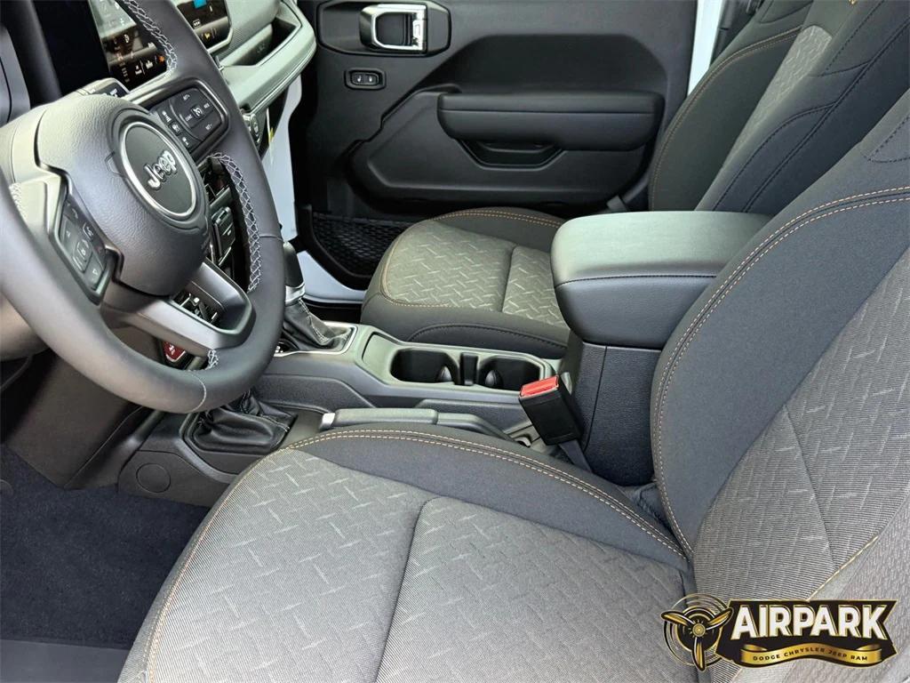 new 2025 Jeep Gladiator car, priced at $64,335