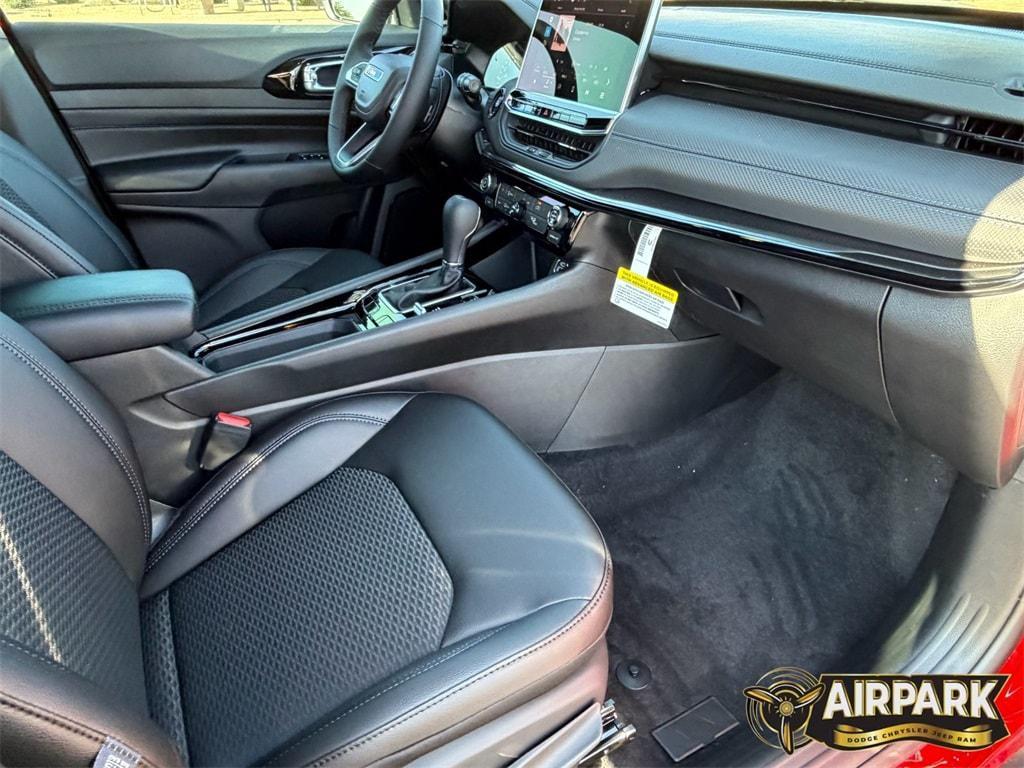 new 2026 Jeep Compass car, priced at $33,925