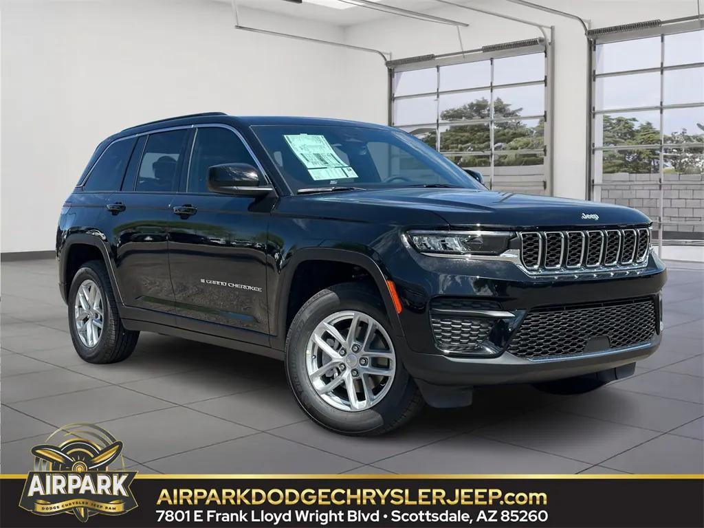 new 2025 Jeep Grand Cherokee car, priced at $45,165