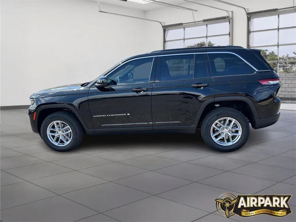 new 2025 Jeep Grand Cherokee car, priced at $45,165