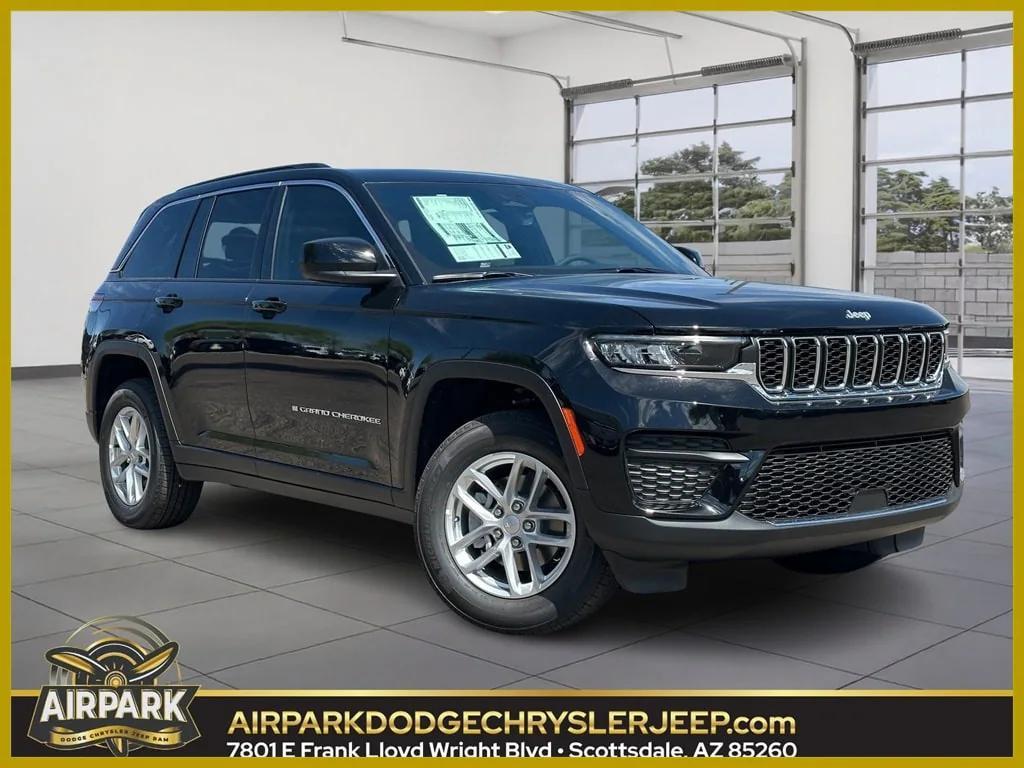 new 2025 Jeep Grand Cherokee car, priced at $45,165