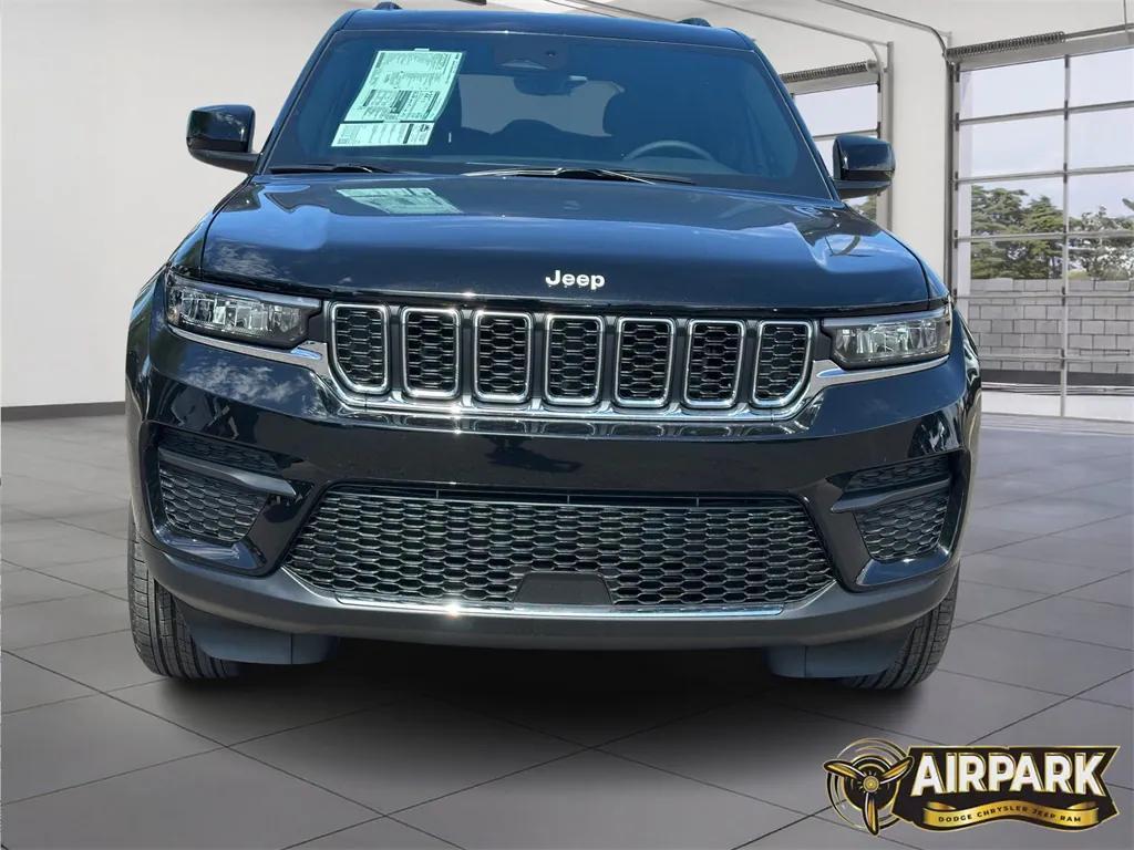 new 2025 Jeep Grand Cherokee car, priced at $45,165