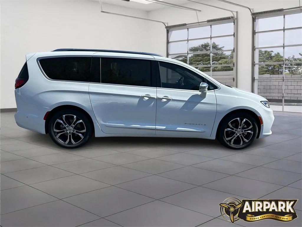 new 2024 Chrysler Pacifica car, priced at $55,585