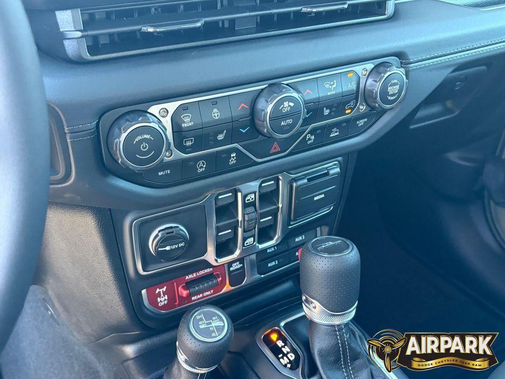 new 2026 Jeep Gladiator car, priced at $63,835