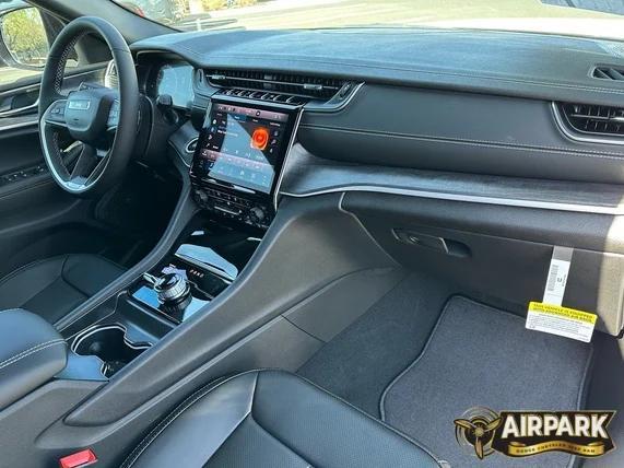 new 2025 Jeep Grand Cherokee L car, priced at $58,755