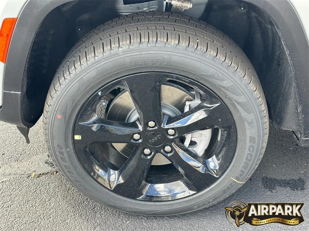 new 2025 Jeep Grand Cherokee L car, priced at $58,755