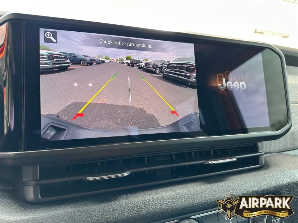 new 2025 Jeep Gladiator car, priced at $53,790