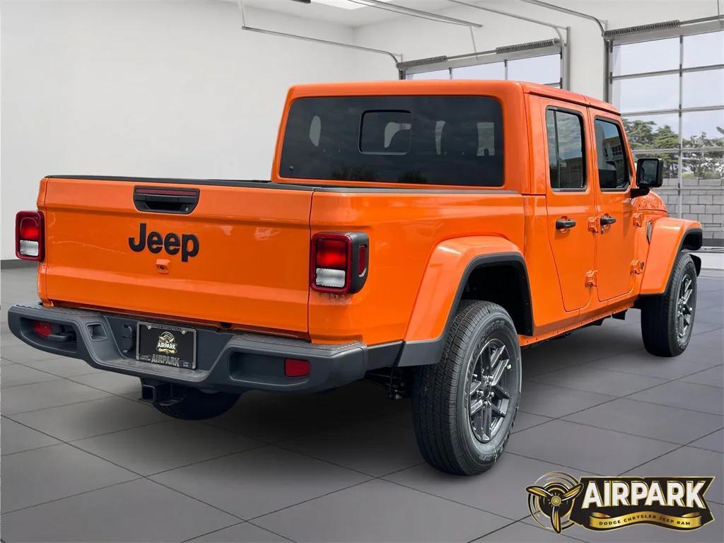 new 2025 Jeep Gladiator car, priced at $53,790