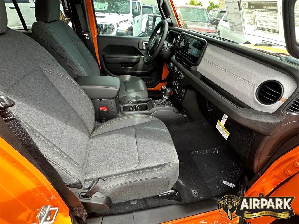 new 2025 Jeep Gladiator car, priced at $53,790