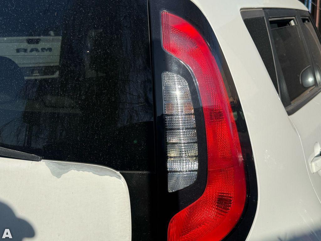 used 2015 Kia Soul car, priced at $5,995