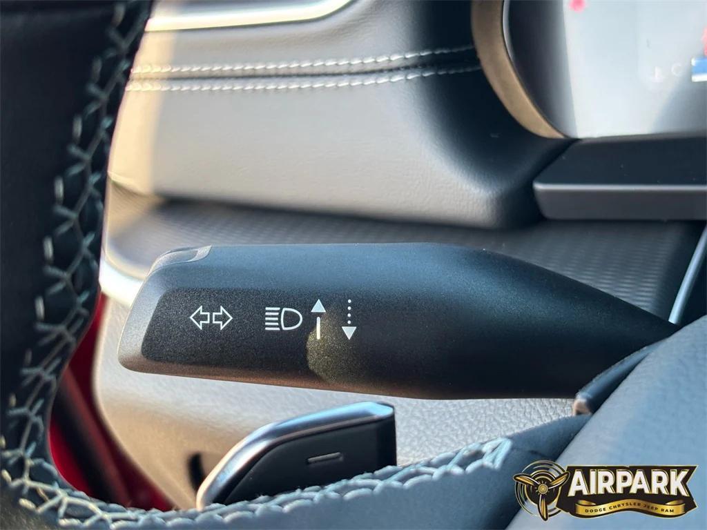 new 2025 Jeep Grand Cherokee L car, priced at $45,920