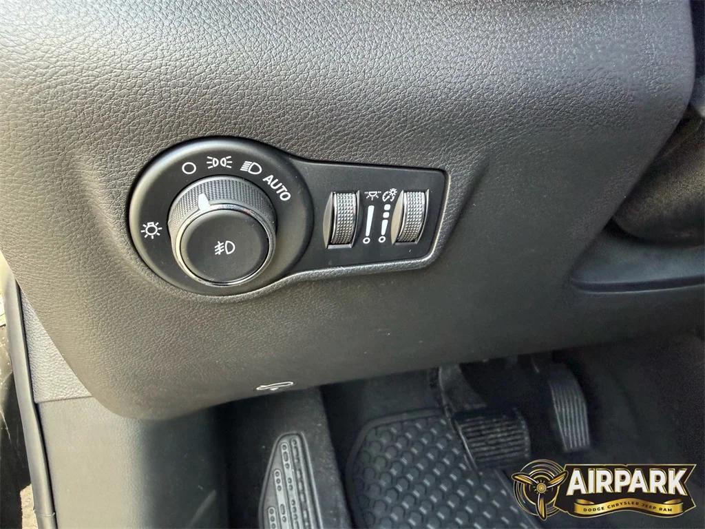 new 2026 Jeep Compass car, priced at $35,375