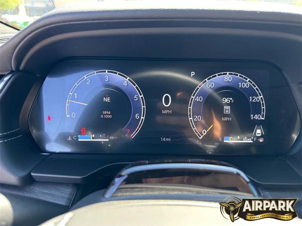 new 2025 Jeep Grand Cherokee car, priced at $69,225