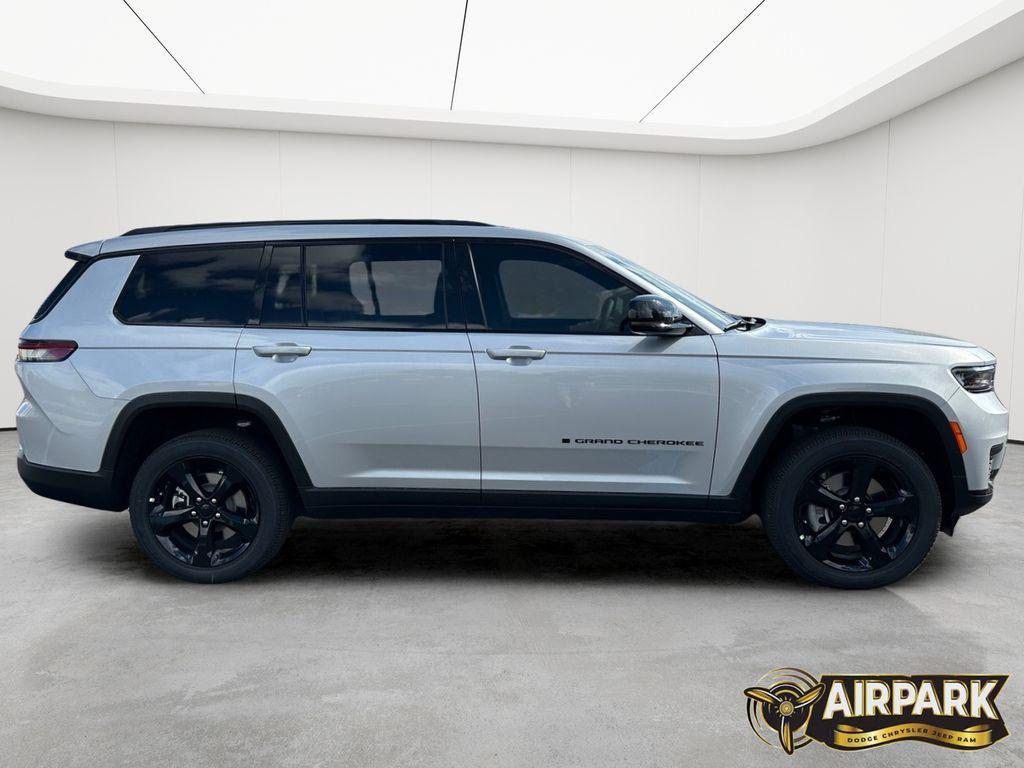 new 2025 Jeep Grand Cherokee L car, priced at $52,120