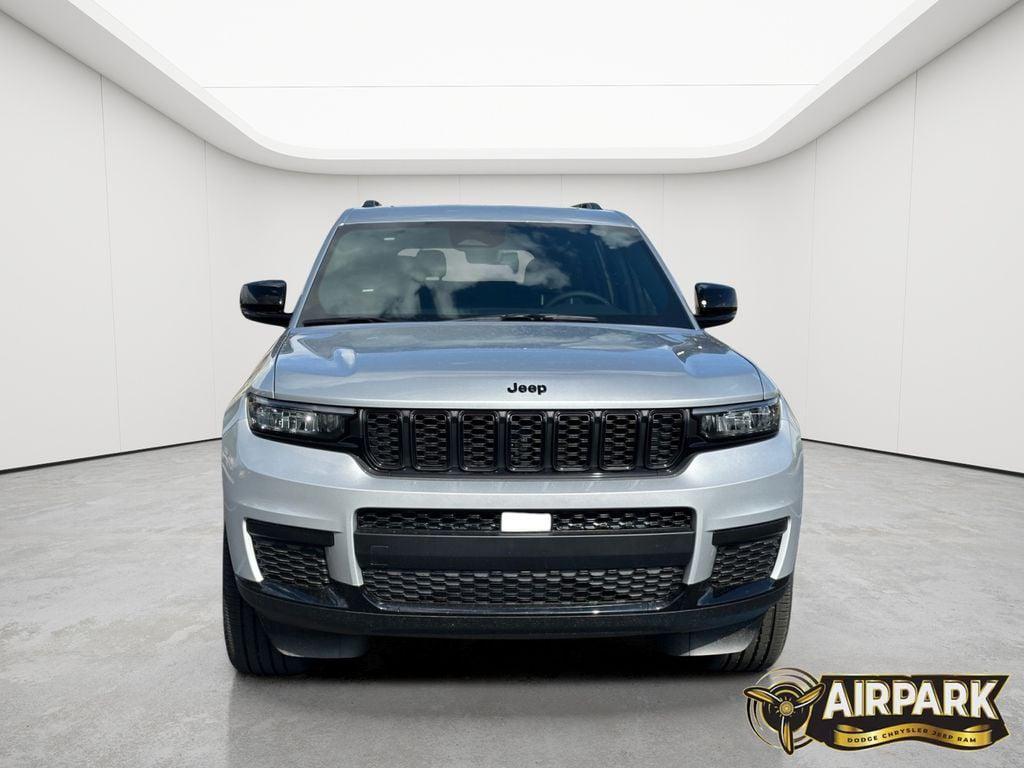 new 2025 Jeep Grand Cherokee L car, priced at $52,120
