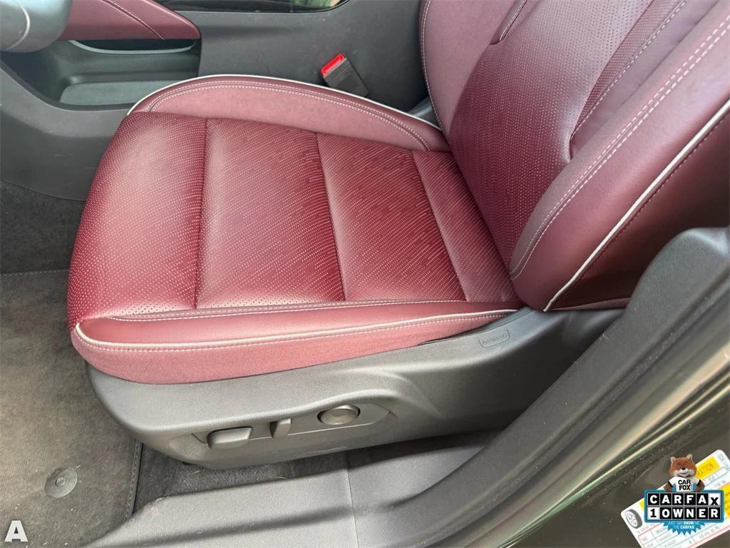 used 2025 Buick Envision car, priced at $32,127