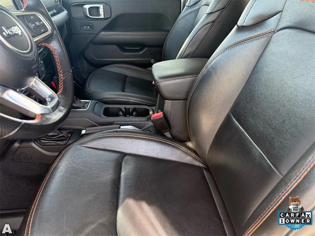 used 2022 Jeep Gladiator car, priced at $33,740