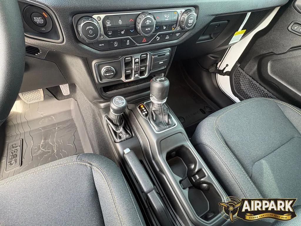 new 2026 Jeep Wrangler car, priced at $52,044