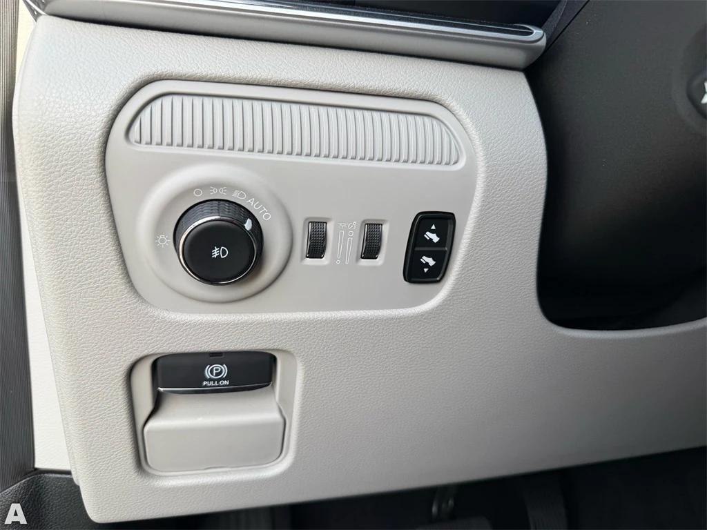 used 2024 Jeep Wagoneer car, priced at $46,788