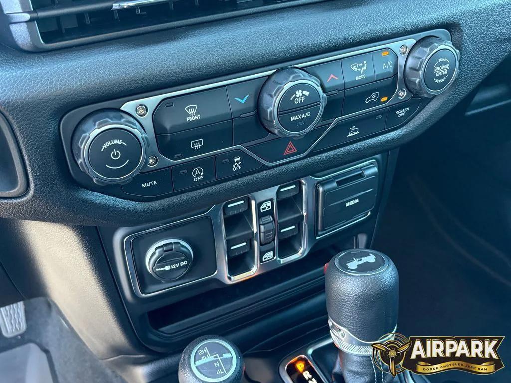 new 2026 Jeep Wrangler car, priced at $47,049