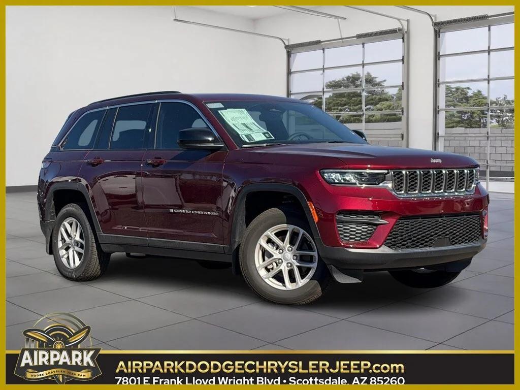 new 2025 Jeep Grand Cherokee car, priced at $40,600