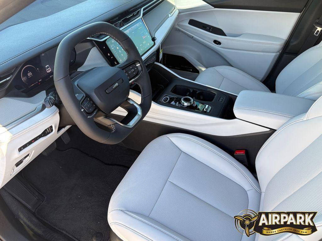 new 2026 Jeep Cherokee car, priced at $43,585