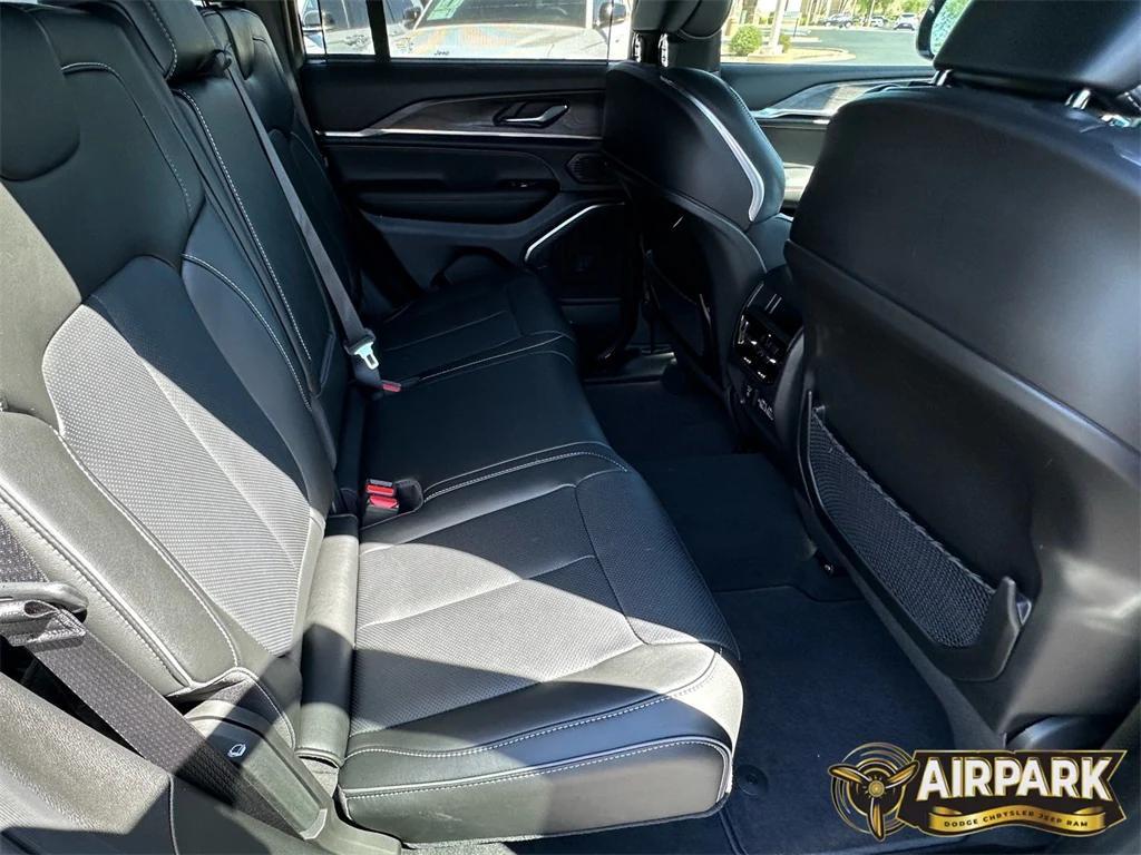 new 2025 Jeep Grand Cherokee car, priced at $69,225