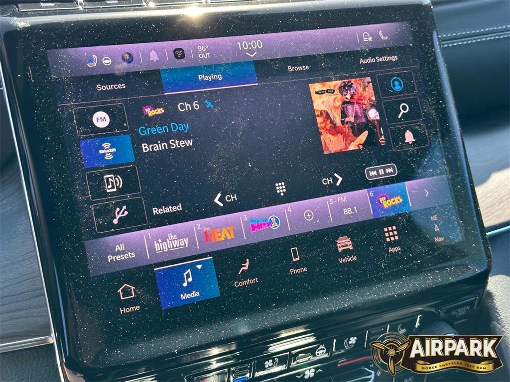 new 2025 Jeep Grand Cherokee car, priced at $69,225