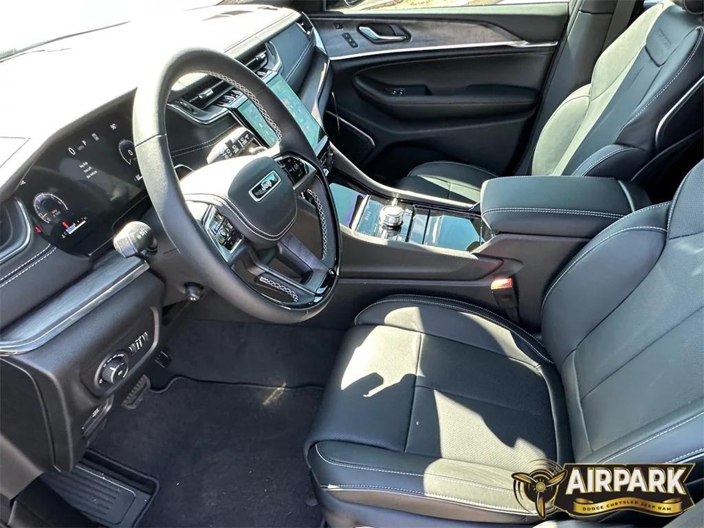 new 2025 Jeep Grand Cherokee car, priced at $69,225