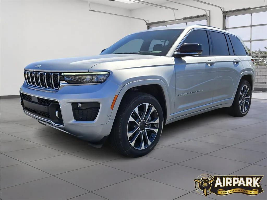 new 2025 Jeep Grand Cherokee car, priced at $69,225