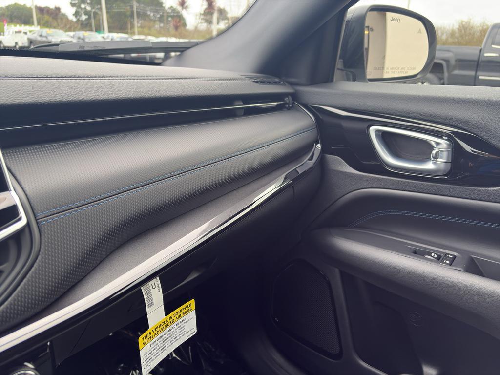 new 2026 Jeep Compass car, priced at $35,875