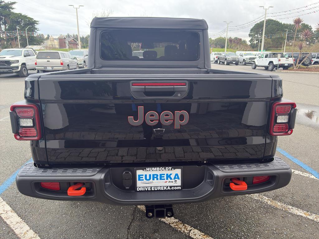 new 2026 Jeep Gladiator car, priced at $61,620