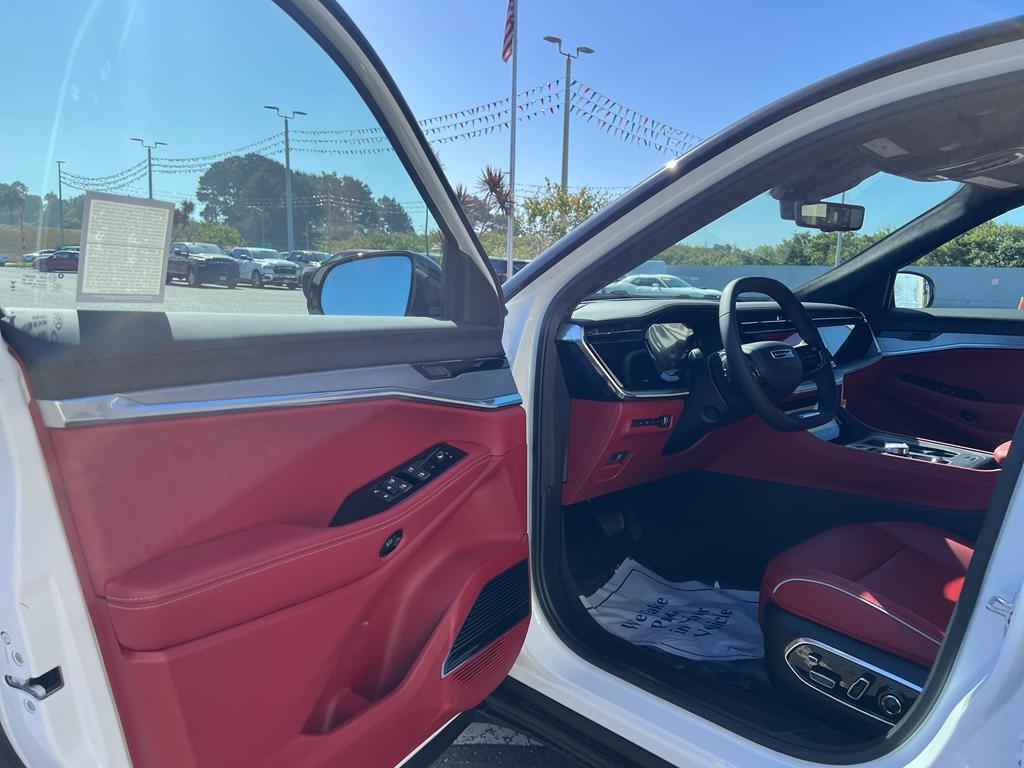 new 2025 Jeep Wagoneer S car, priced at $72,000