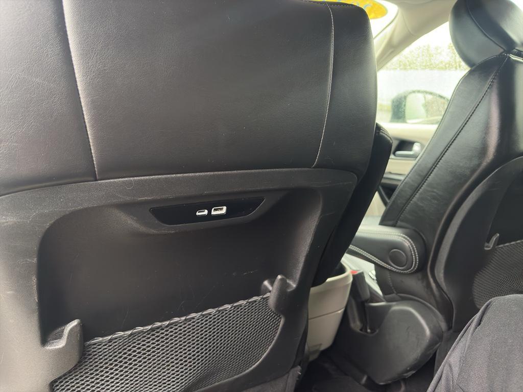 used 2024 Chrysler Pacifica car, priced at $31,500