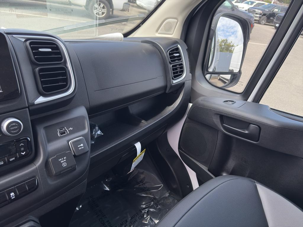 new 2025 Ram ProMaster 2500 car, priced at $53,649